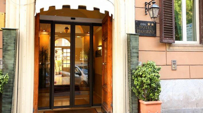 Harmony Hotel 3*